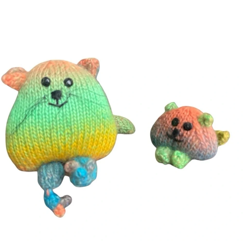 Handmade Cats Rainbow Kitty Gift for Cat Lovers Stuffed Animals Knitted Toys